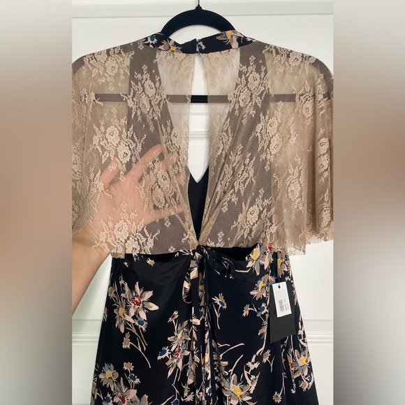 RARE NWT Anna Sui Lace Floral Multilayer Dress - Picture 4 of 7